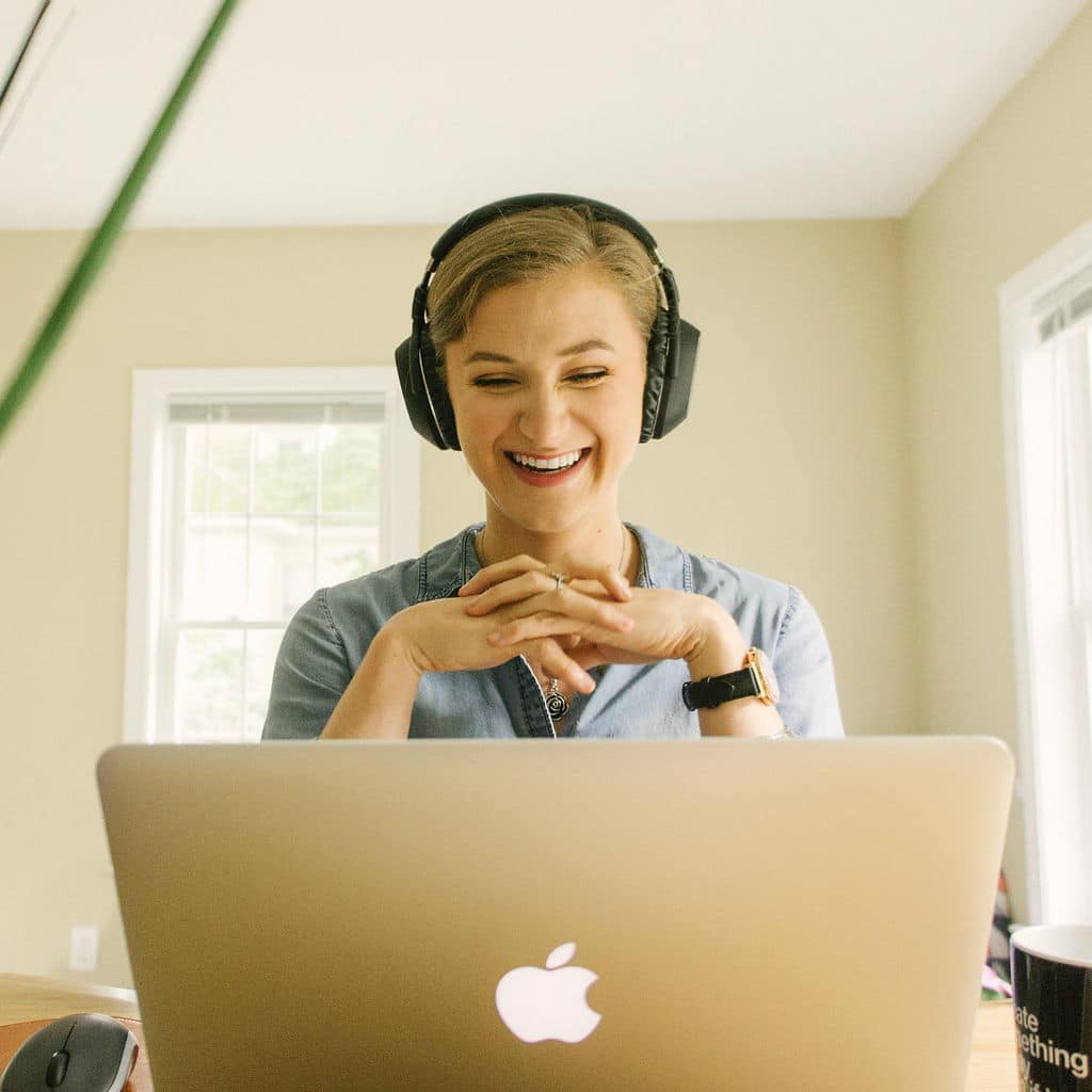 virtual assistant on computer